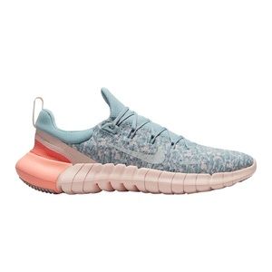 Nike Free Run Sneakers